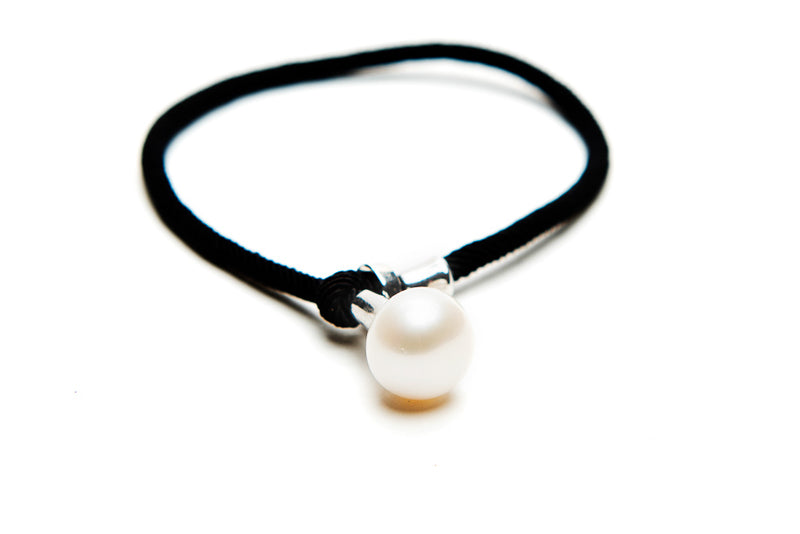 Black Band Pearl Bracelet